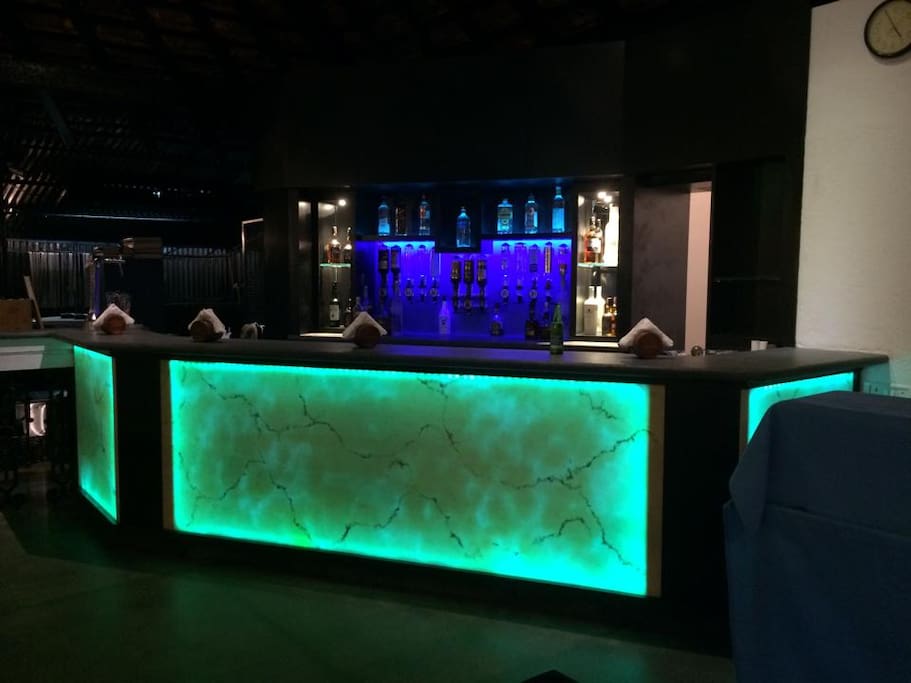 Joets Bar