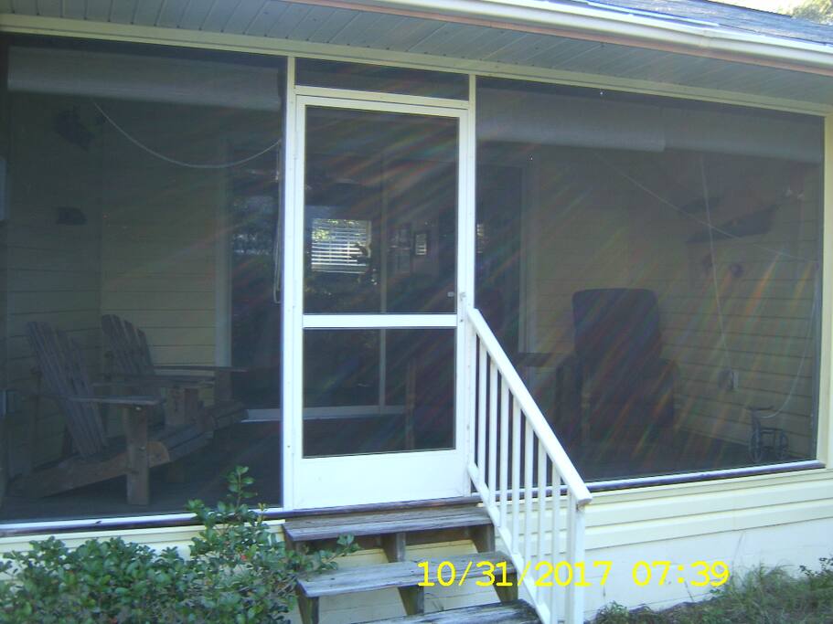 BACK SCREENED PORCH