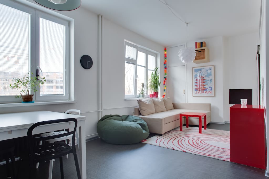 The sofa can be unfolded and 1-2 extra people can comfortably sleep there...