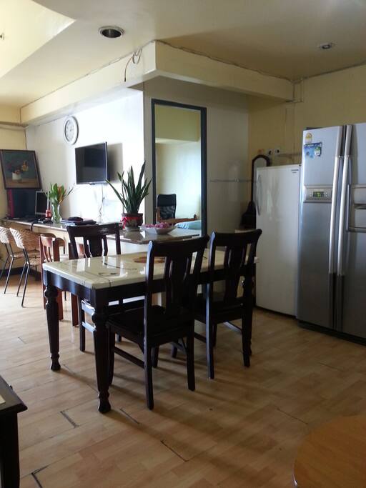 34C Living Room.