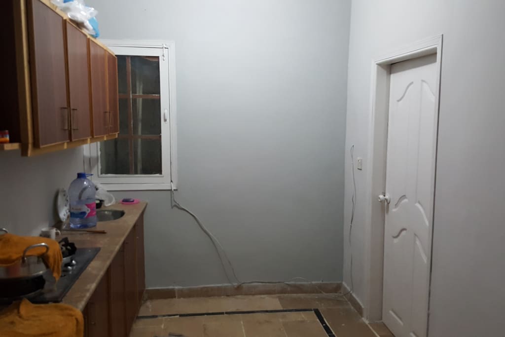 Kitchen & Lounge