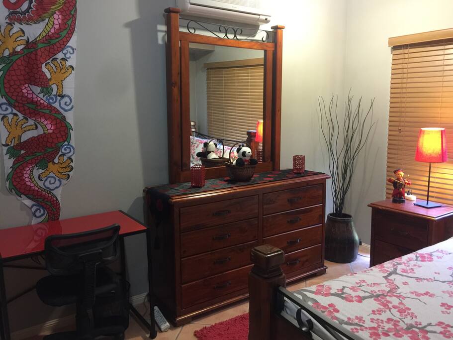 Guest bedroom