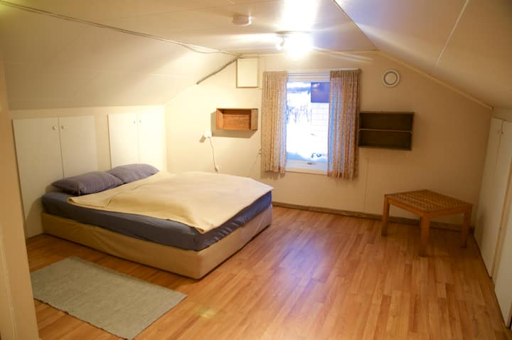 غرفة النوم 1