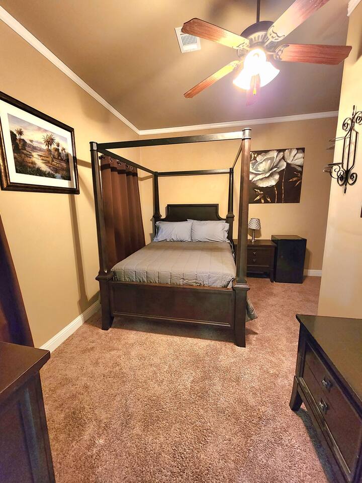 Ivy Suites Private Bedroom 1 in Grovetown Houses for Rent in