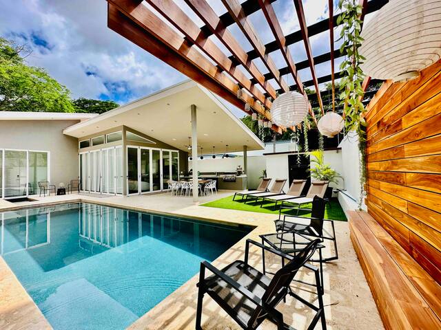 Gorgeous Modern Home Playa Potrero