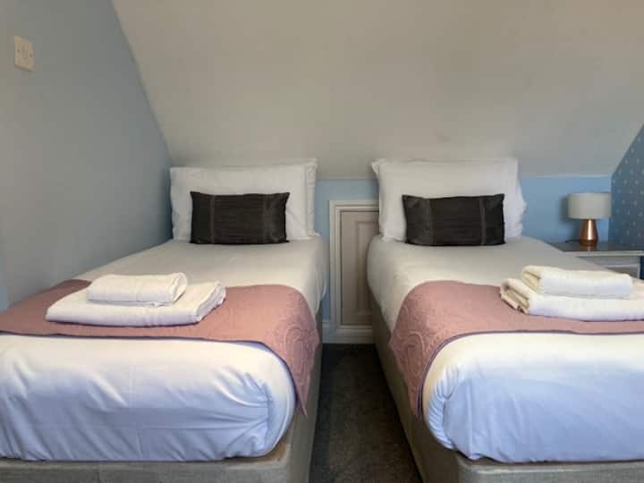 Chumba cha kulala cha ghorofa ya juu na ensuite