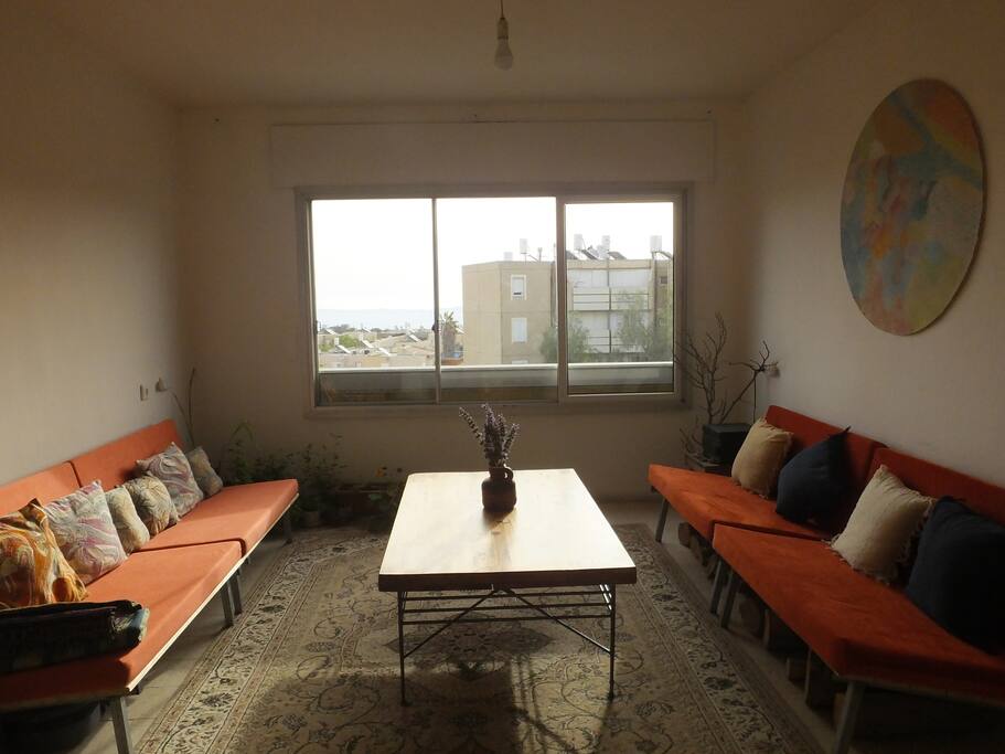Spacious and cozy living room