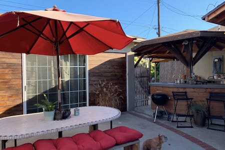 Quiet Neighborhood Studio