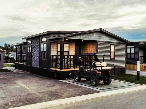 2 bed/2 bath cottage in Sherkston Shores Resort