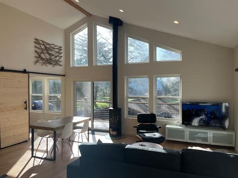 Beautiful New Construction Beach Cabin