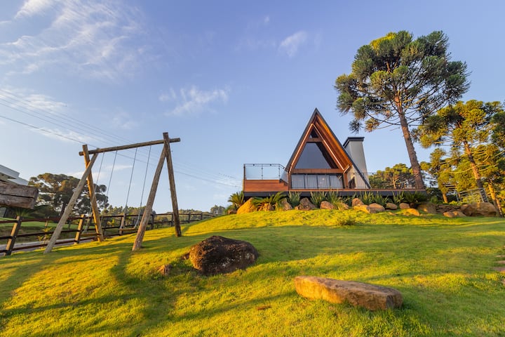 Cabana dos Engenhos with hot tub and fireplace in SMH