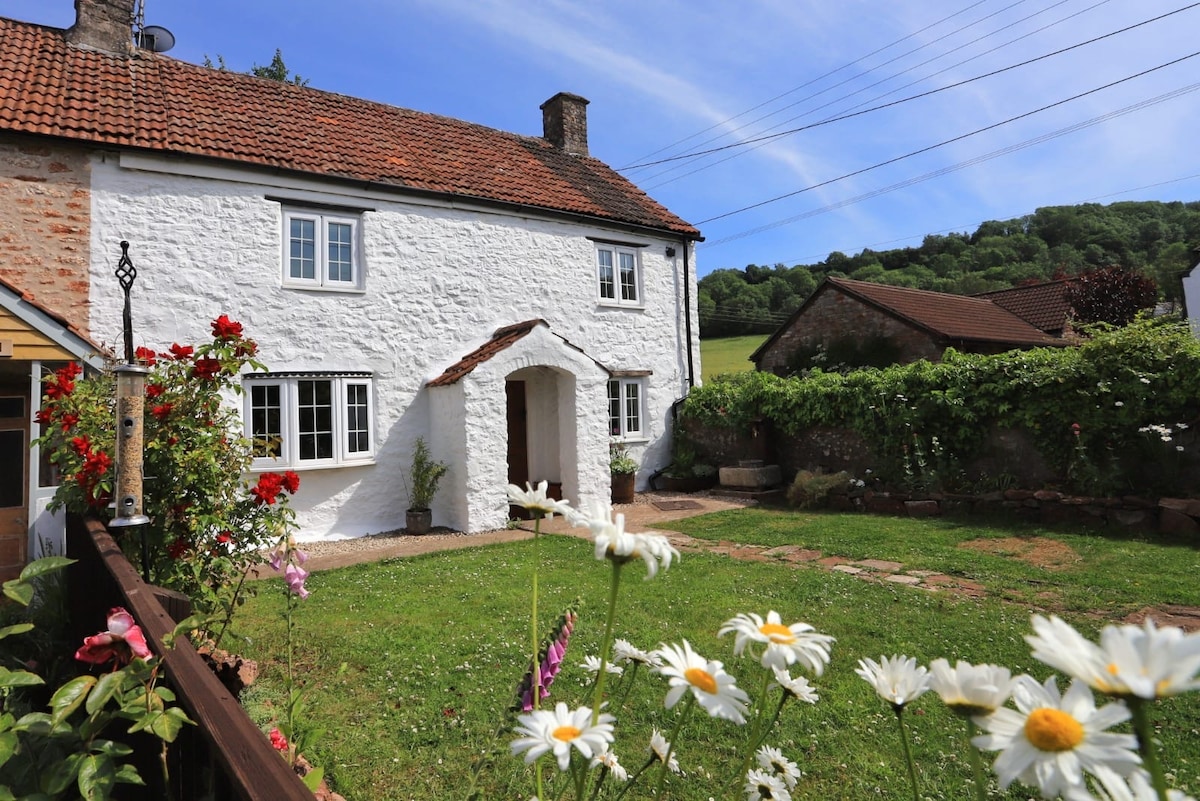 Bath and North East Somerset Holiday Rentals & Homes - United Kingdom ...
