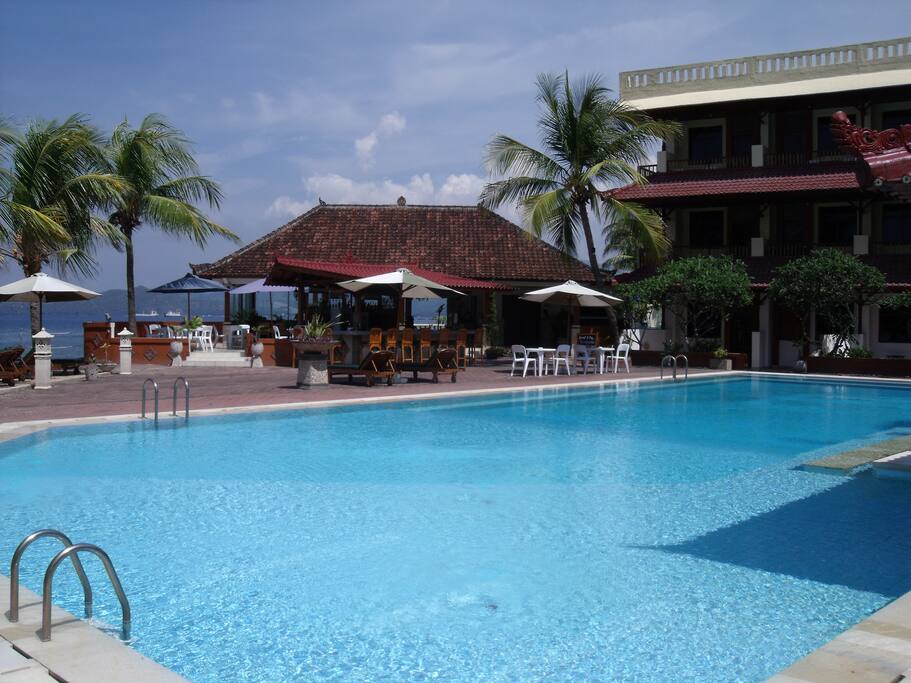 Bali Palms Pool