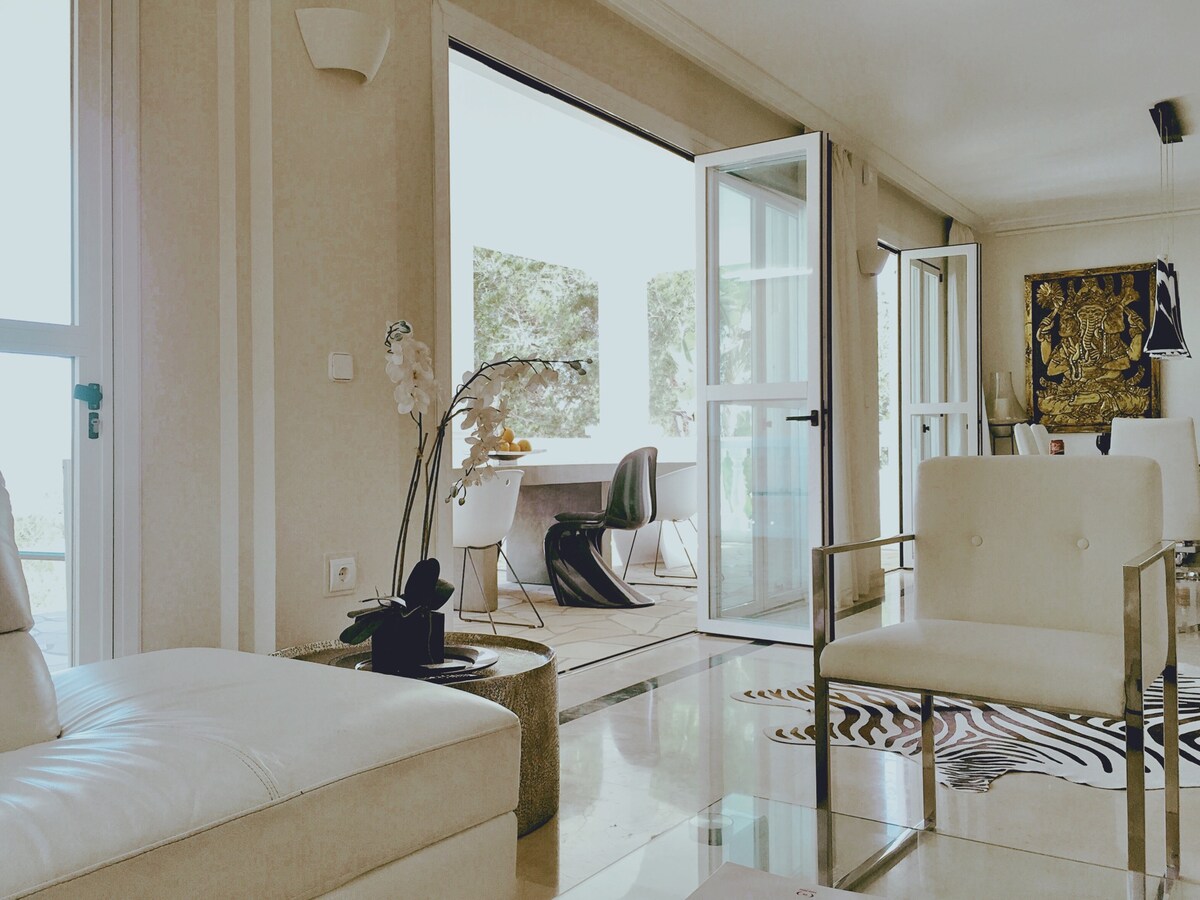 Top performing Airbnb: Elegant villa with seaview and pool in Sant Agusti in Sant Josep De Sa Talaia