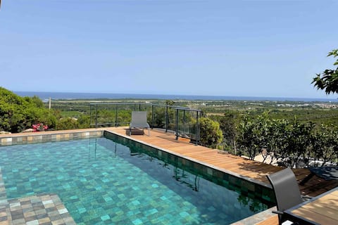 Charming sea view sheepfold with pool