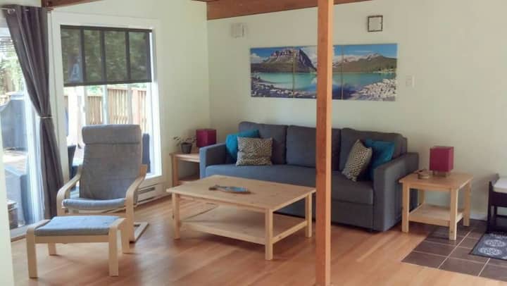 沙发可供两人舒适睡眠