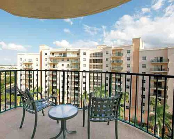 Palm Aire 2 BR, Pompano Condo, Dec. 20 – 27 gallery image 3