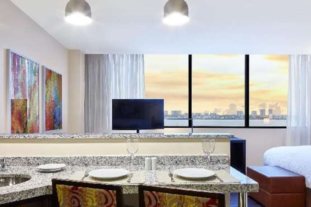 Residence Inn by Marriott - Avenida Embaixador Abelardo Bueno No 5001