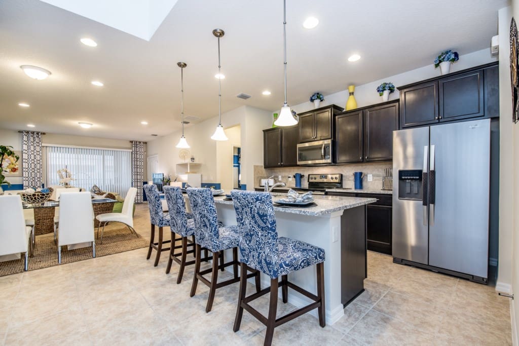 8952RhodesSt-4