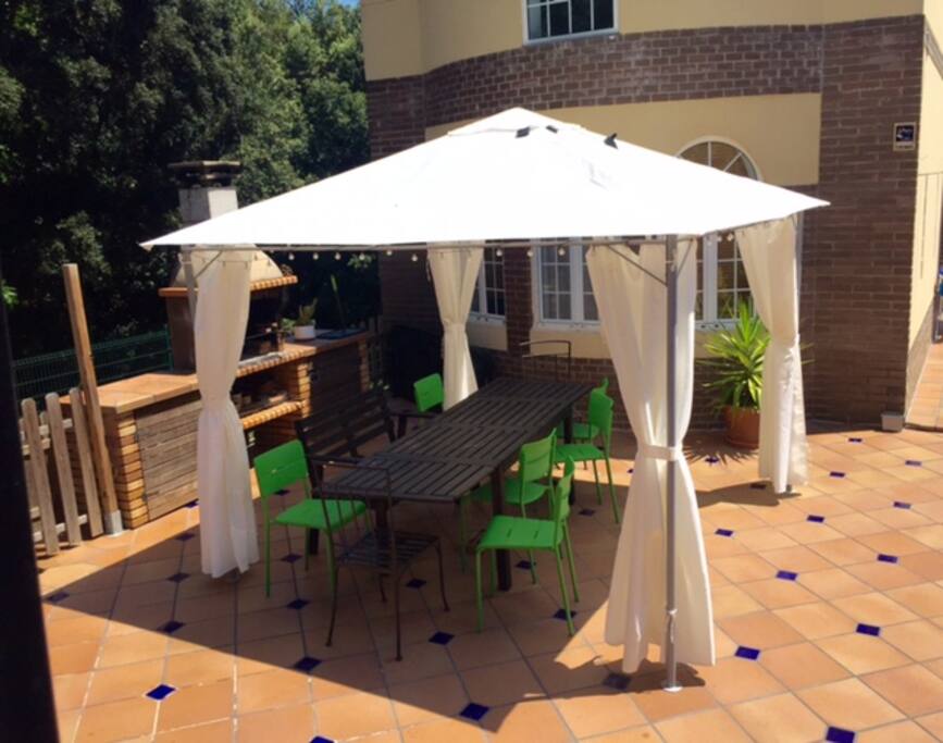 sitting area next to BBQ (summer 2018)