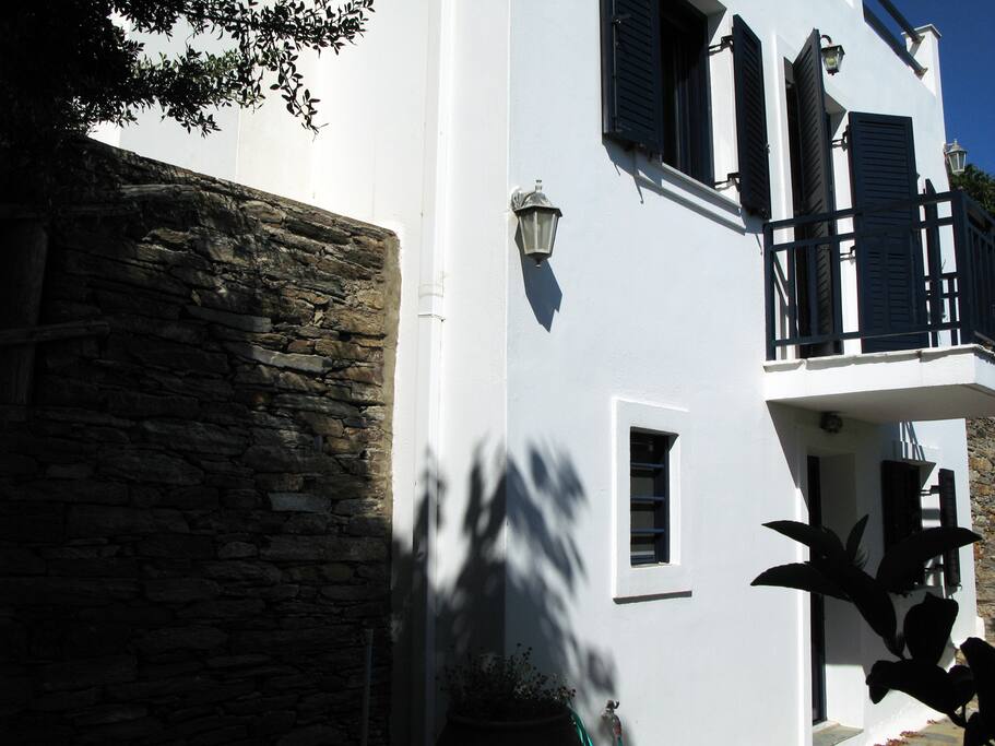 villa facade
