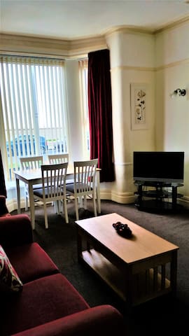 No 2 Apartment Highcliffe Holiday Apartments