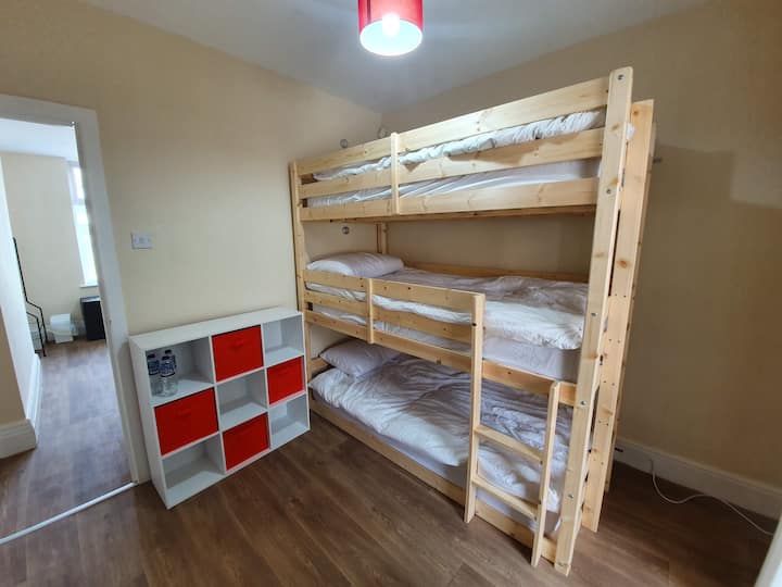ROOM #2
Cube storage - Drawers & shelves for clothes and general storage. View of interconnecting door between two bedrooms