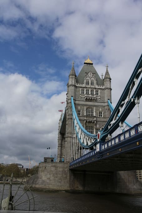 10 mins by bus from Tower Bridge - direct bus!