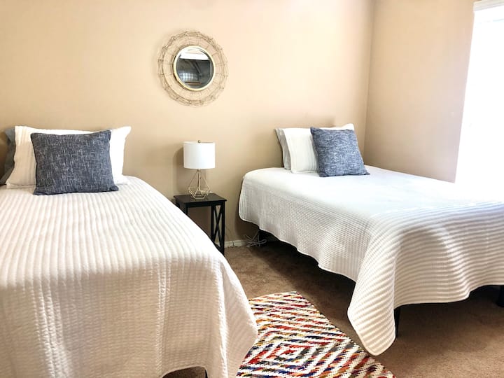 Kitanda pacha na godoro la godoro la Mto wangu na kitanda cha ukubwa kamili