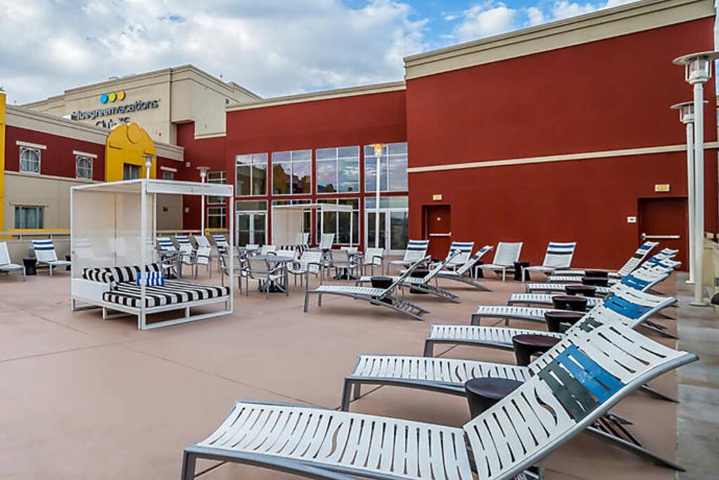 Sundeck