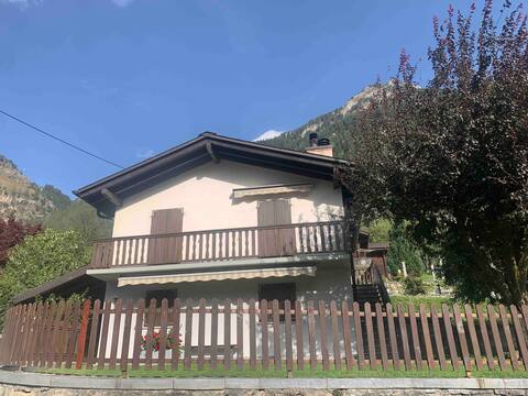 Appartamento del Sole, Olivone