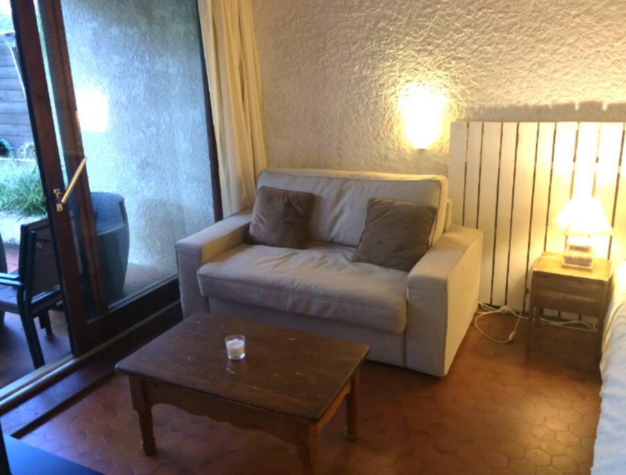 Salon donnant sur la terrasse