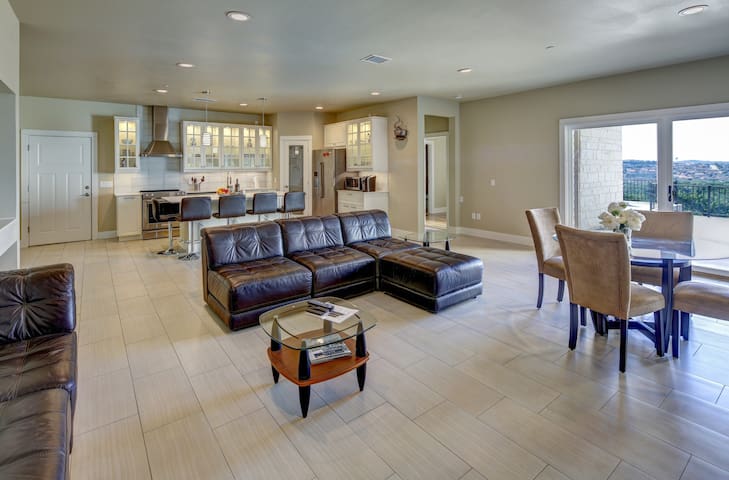 Luxury retreat, magnificent sunset views