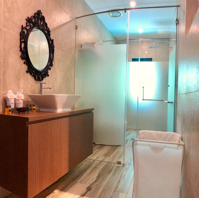 bathroom(卧室浴室1)