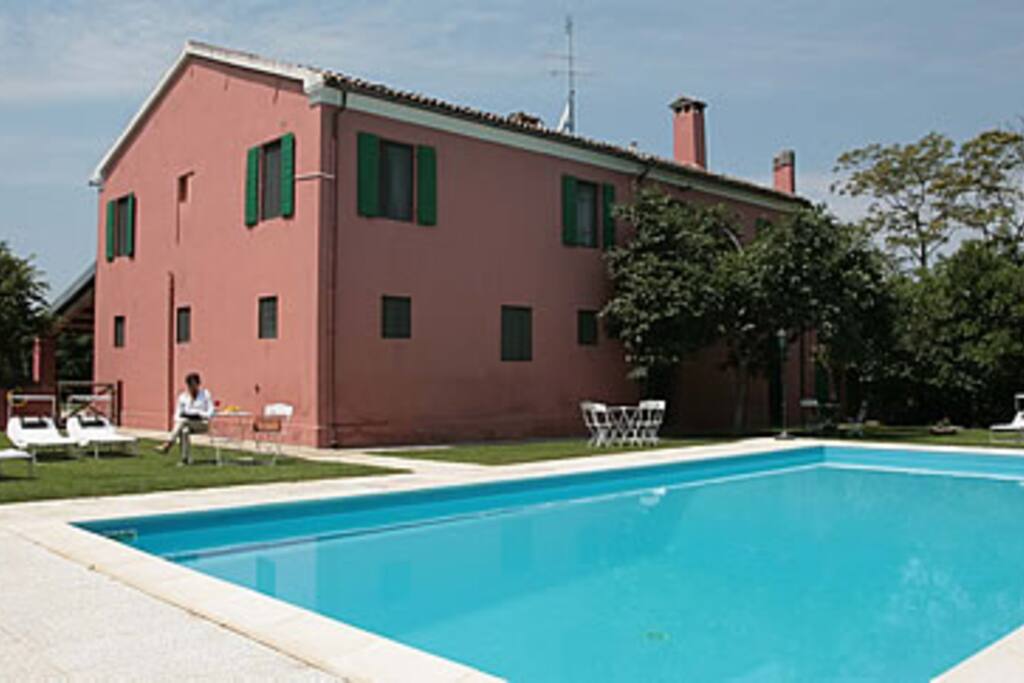 Giardino e Piscina Privata