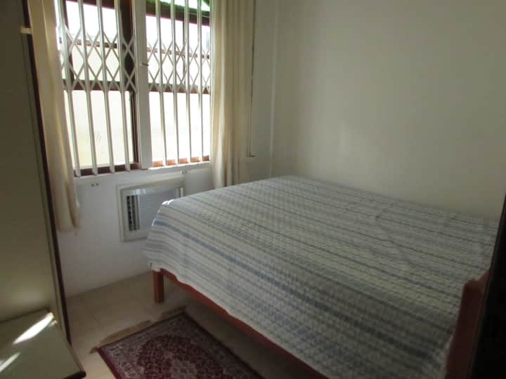 Quarto de casal com ar conditioned