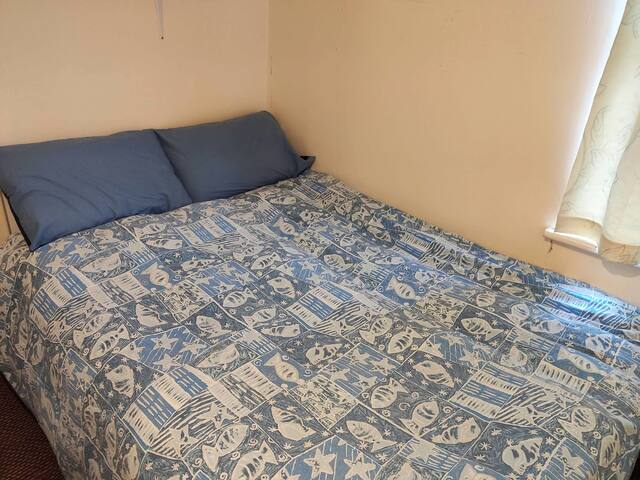 Double Room Nine College Road UCC Bon Secours