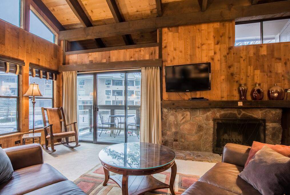 Curl up on the couch, read a book in the corner rocking chair, watch the HDTV, warm up by the fireplace