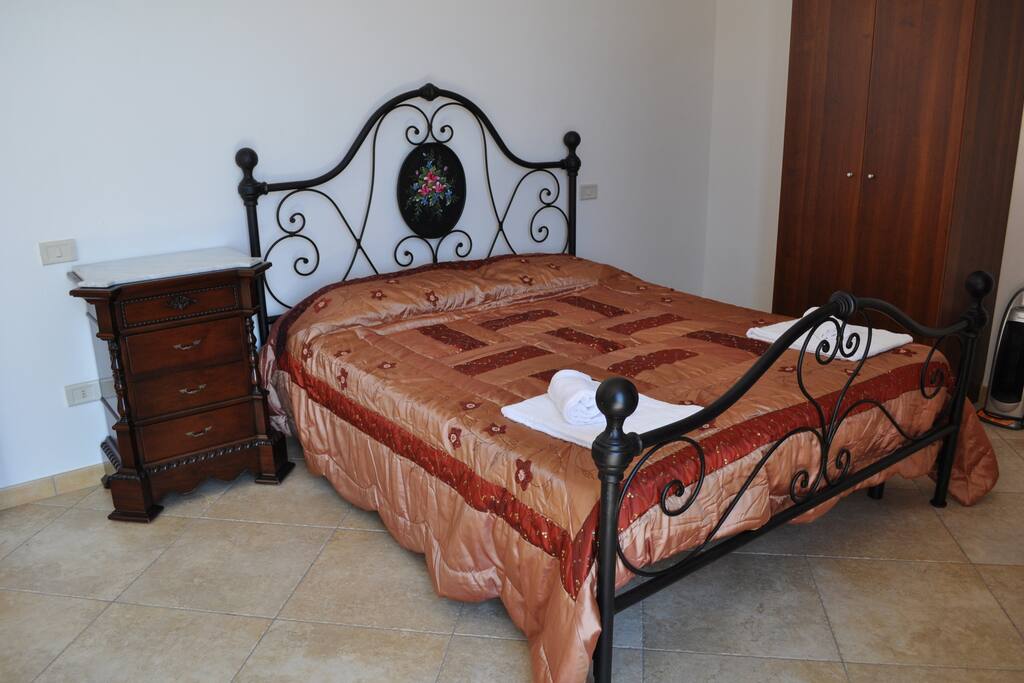 master bed room tipically sicily