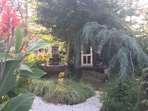 Charming, Historic Lewes Cottage