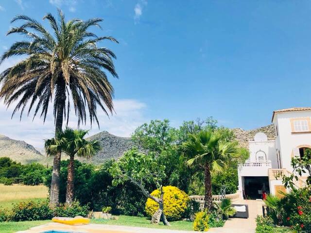 Villa Can Segura – close to resort centre/beach. gallery image 3