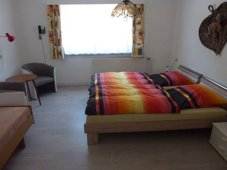 Wohnzimmer / Livingroom