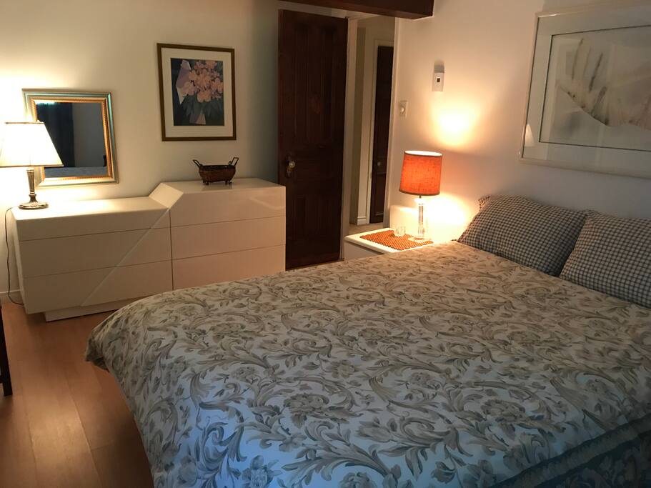Chambre avec lit Queen