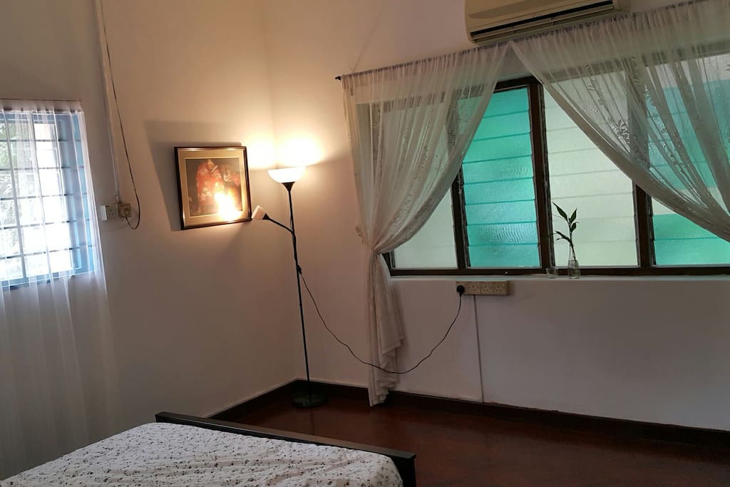 Pic 1 - Room 112
