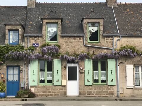 Adorable little house