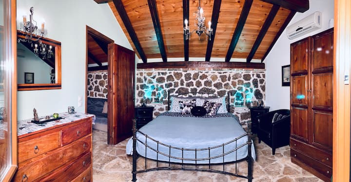 Spavaća soba (panoramski pogled). 