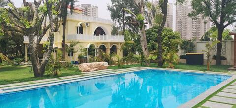 Sunahari Bagh Farm - 5 BR villa w/ Pool - Gurgoan