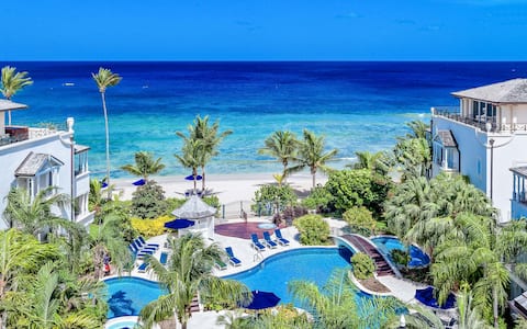 The Palms at Schooner Bay