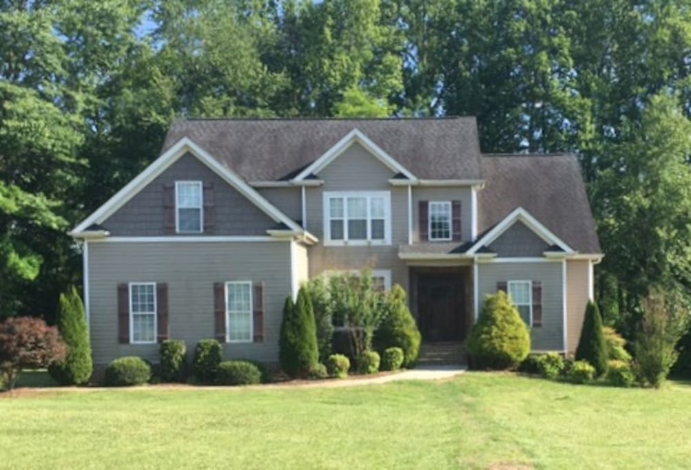 Welcome to the Deep River community in the center of the Piedmont Triad in North Carolina.