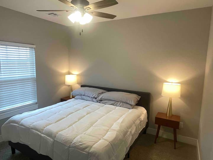 Საძინებელი 2 საწოლი 193 × 203 სმ